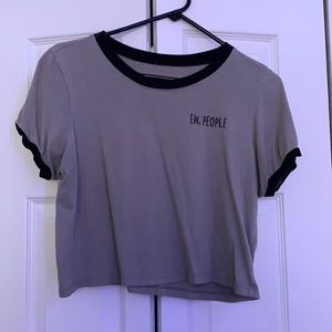 Grey cropped tee